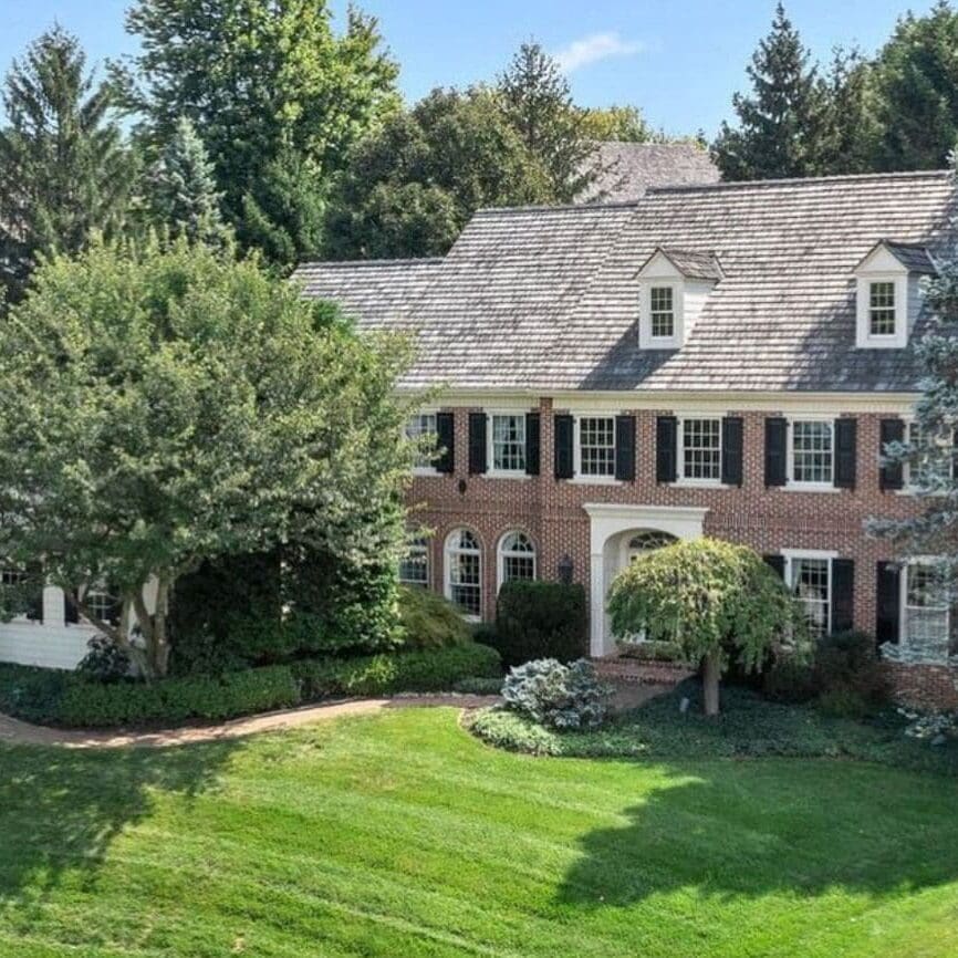 blue-river-landscape-design - landscape-maintenance - 08